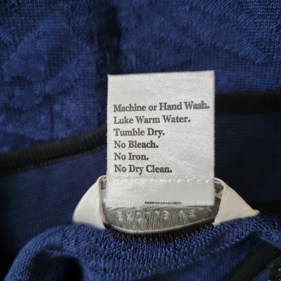 Vintage Misook Knit 4-Button Jacket Floral Navy Black Women’s XS - Picture 3 of 4